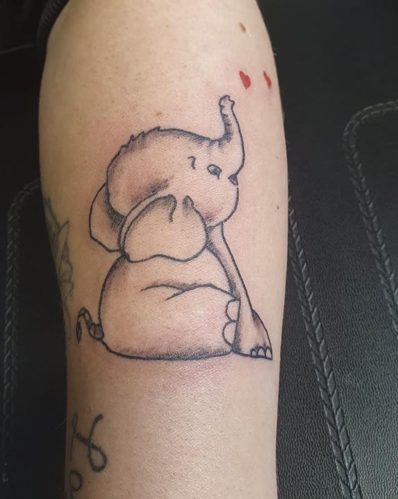Fineline Tattoos in Baesweiler